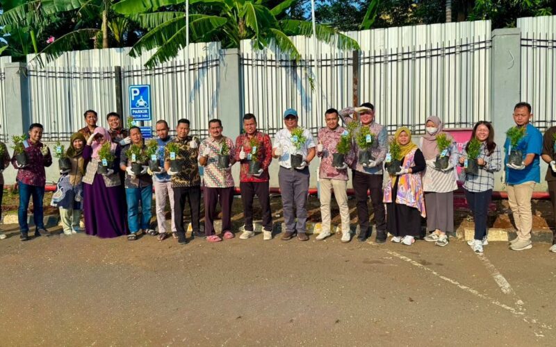 Satu Pegawai Satu Pohon, PLN UID Jakarta Raya Perkuat Budaya Peduli Lingkungan