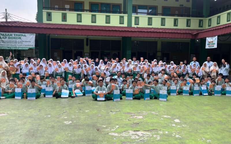 PLN Tanamkan Budaya Hemat Energi Sejak Dini, Siswa SDIT Al Muhajirin Diajak Jadi Generasi Peduli Listrik