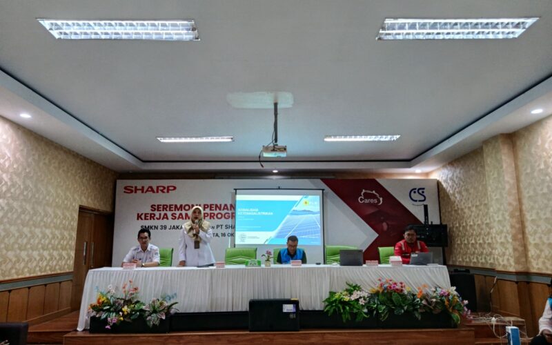 PLN Ajak Siswa SMKN 39 Jakarta Peduli Keselamatan Listrik dan Melek Digital