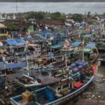 Prabowo Soroti Kapal Asing di Laut RI, Ribuan Kapal Nelayan Akan Dibangun Mulai 2027