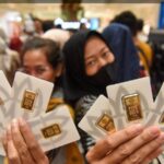 Harga Emas Antam Naik Tipis ke Rp2,593 Juta per Gram