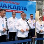 LRT Jakarta Bakal Diperpanjang ke JIS dan Whoosh, Pramono Minta Prabowo Perintahkan Danantara Ikut Biayai 