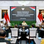 Prabowo Tawarkan Bantuan Buka Lahan dan Pompa Air agar Warga Tak Membakar Hutan