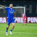 Gol Marc Klok Selamatkan Persib dari Kekalahan saat Jamu Dewa United