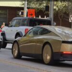NHTSA Kaji Petisi soal Dugaan Robotaxi Tesla Melaju Kencang di Zona Sekolah